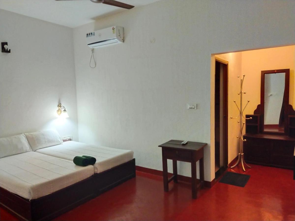 Marari Beach Clleetus Homestay Mararikulam Szoba fotó