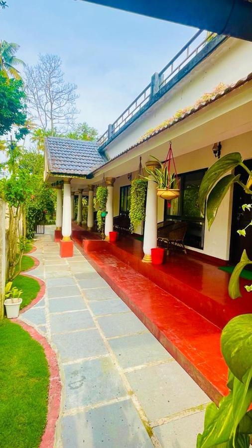 Marari Beach Clleetus Homestay Mararikulam Kültér fotó