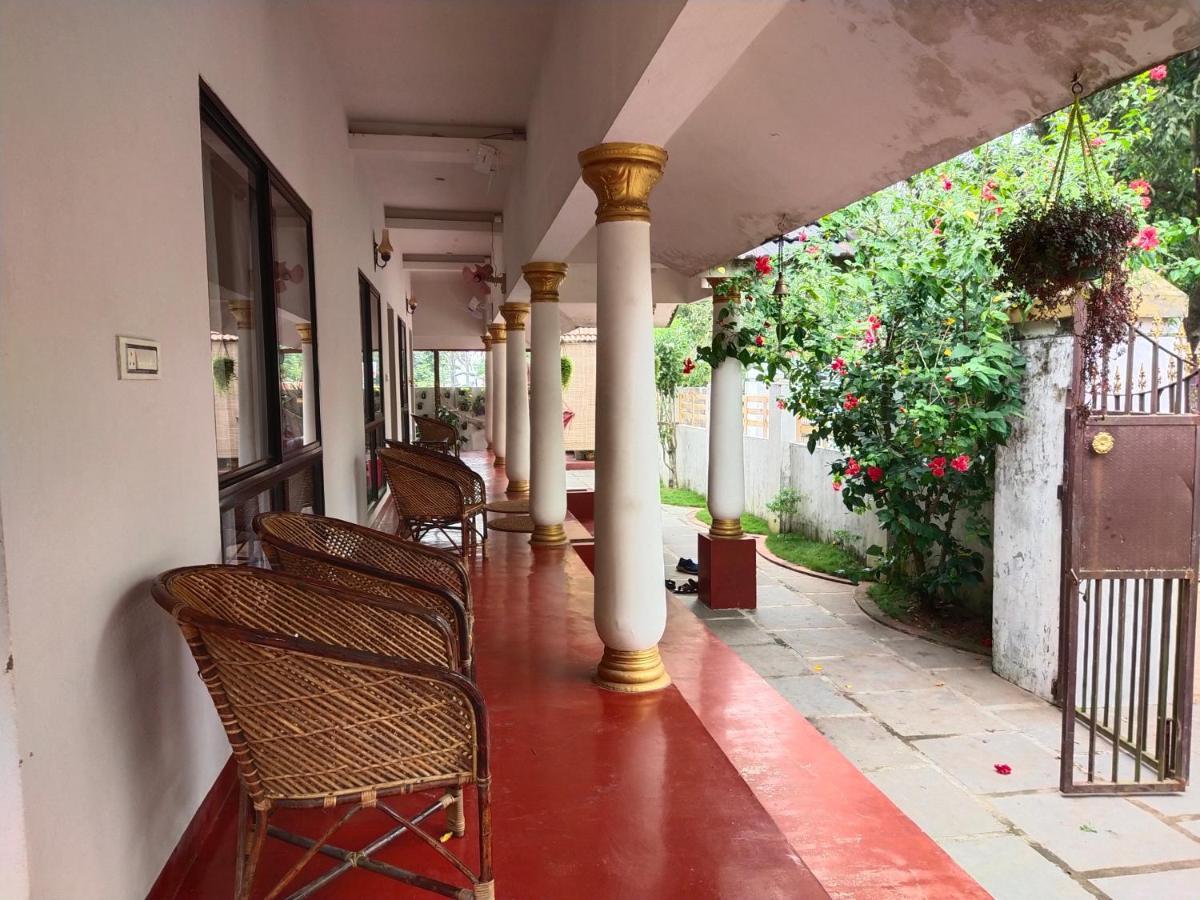Marari Beach Clleetus Homestay Mararikulam Kültér fotó